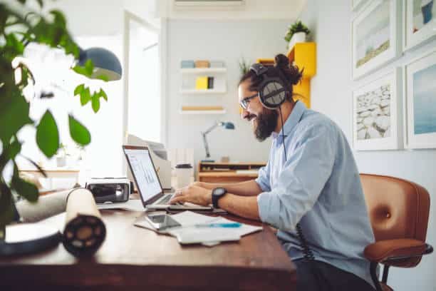 travail à domicile sur ordinateur